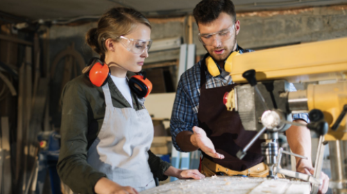 Apprentissage : des économies budgétaires qui fragilisent les jeunes les plus vulnérables